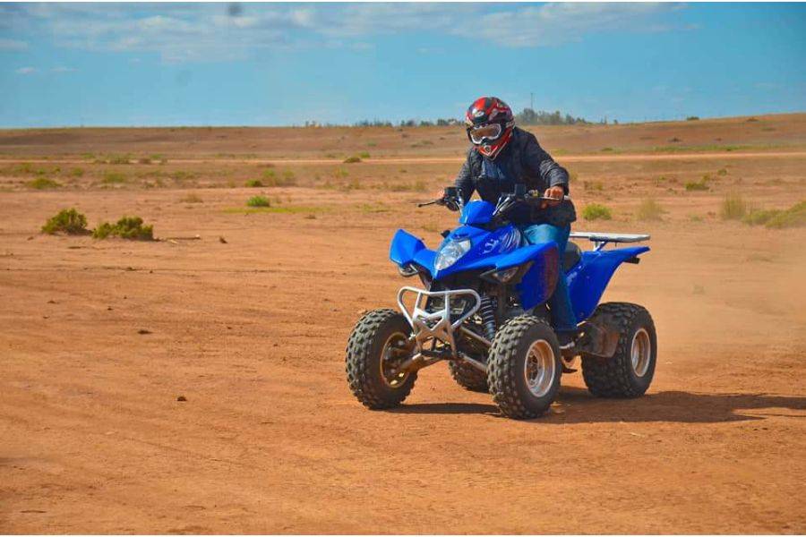 Passeio de camelo e moto-quatro em Marrakech Palmeraie