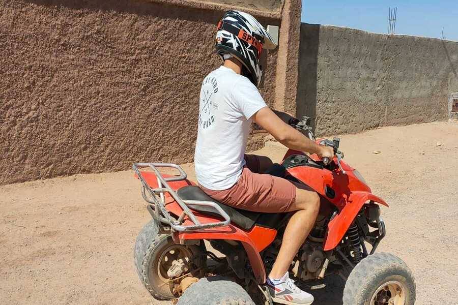 Passeio de camelo e moto-quatro e tratamento de spa e hammam