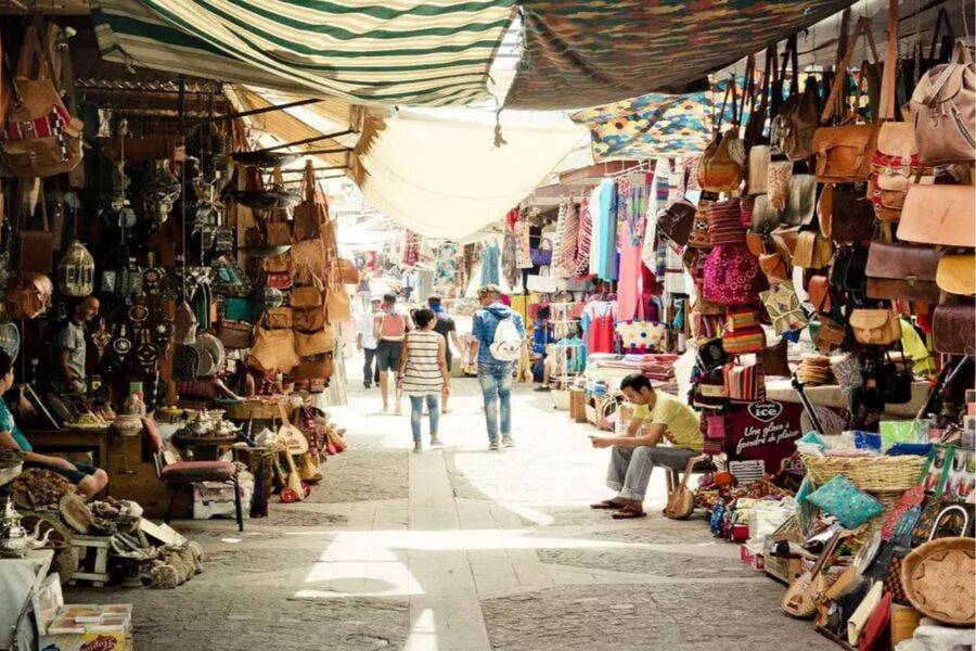 Viagem de 7 dias de Tanger e cidades imperiais para Marrakech